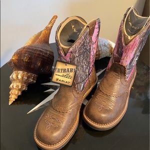 🥾👍 New Ariat Fat Baby Pink/Brown Camo Boots 9B